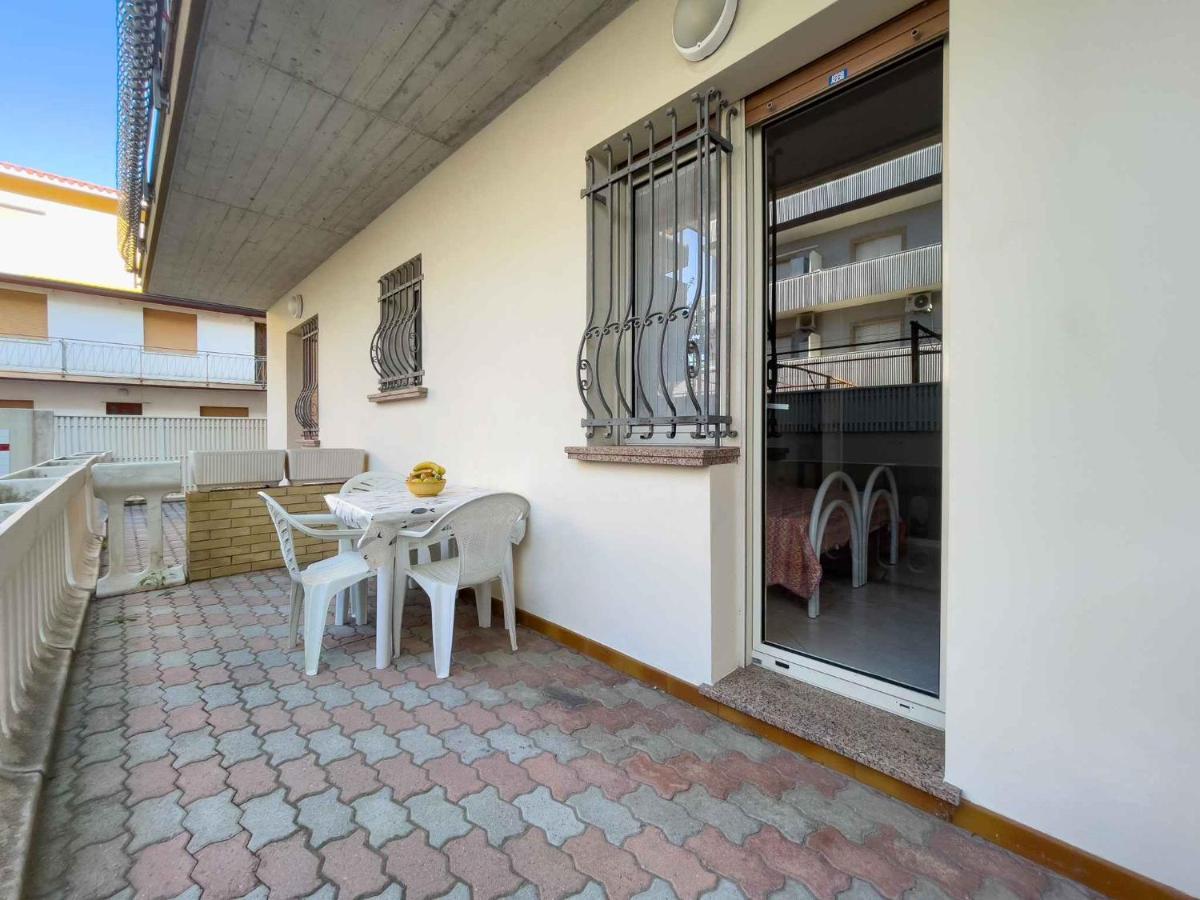 Apartments In Lignano 21774 Lignano Sabbiadoro Eksteriør bilde